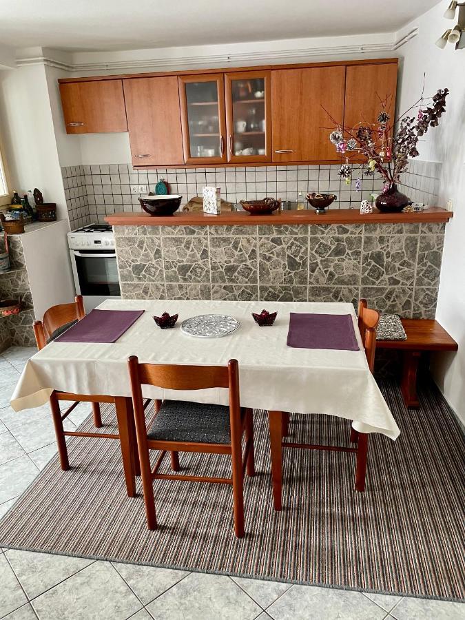 Апартаменты Apartma Pri Soci Бовец Экстерьер фото